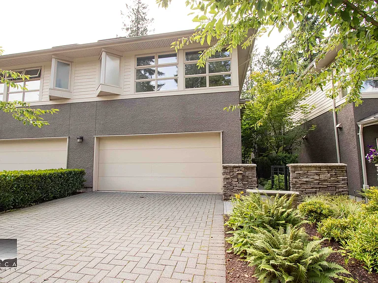 3750 Edgemont Blvd — Photo 2