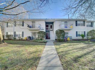 130 Applegate Ln, East Brunswick, NJ