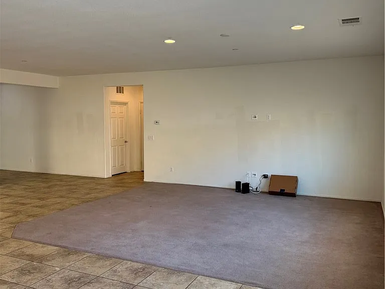 6840 Sunsight Way — Photo 17
