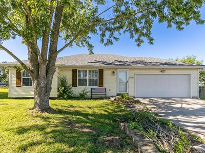 339 E Willow Street, Fair Grove, MO, 65648