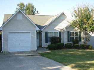 517 Village Cir, Stockbridge, GA 30281
