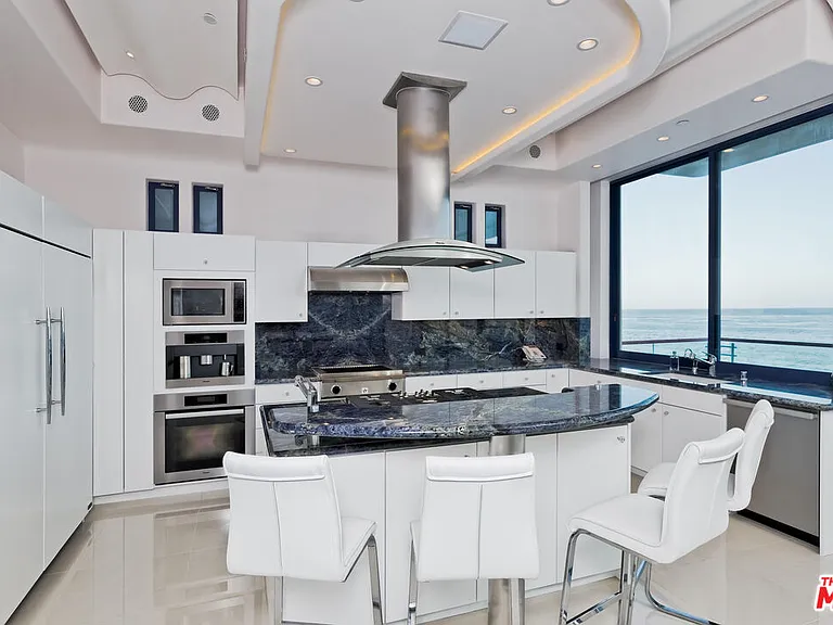 27082 Malibu Cove Colony Dr — Photo 14