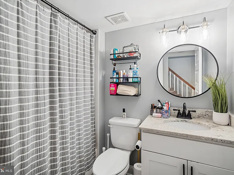 108 N Lakewood Ave — Photo 14