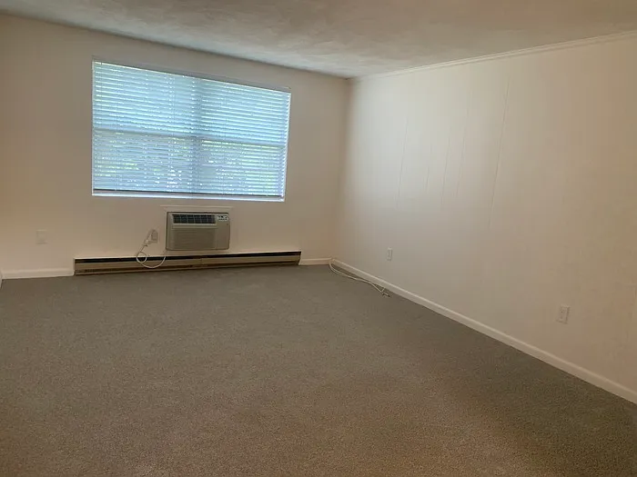 2 Viking Ct #12 — Photo 5