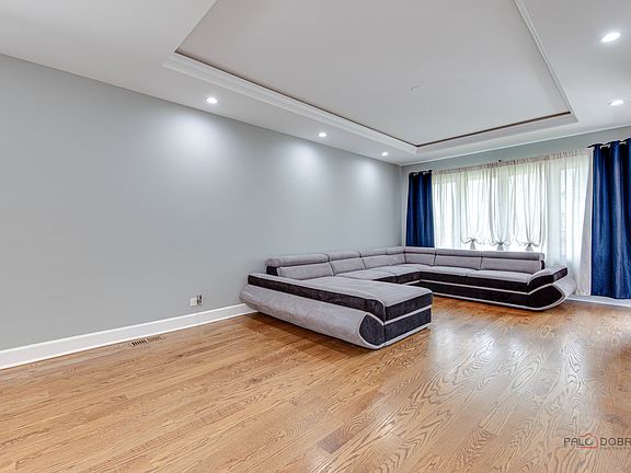 4th image of 4112 Wehrman Ave