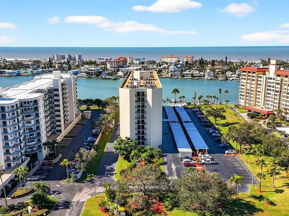 690 Island Way APT 911, Clearwater, FL 33767