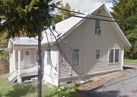2nd image of 221 McCarrey St #Ii-18b