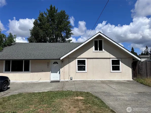 201 123rd Street E, Tacoma, WA 98445