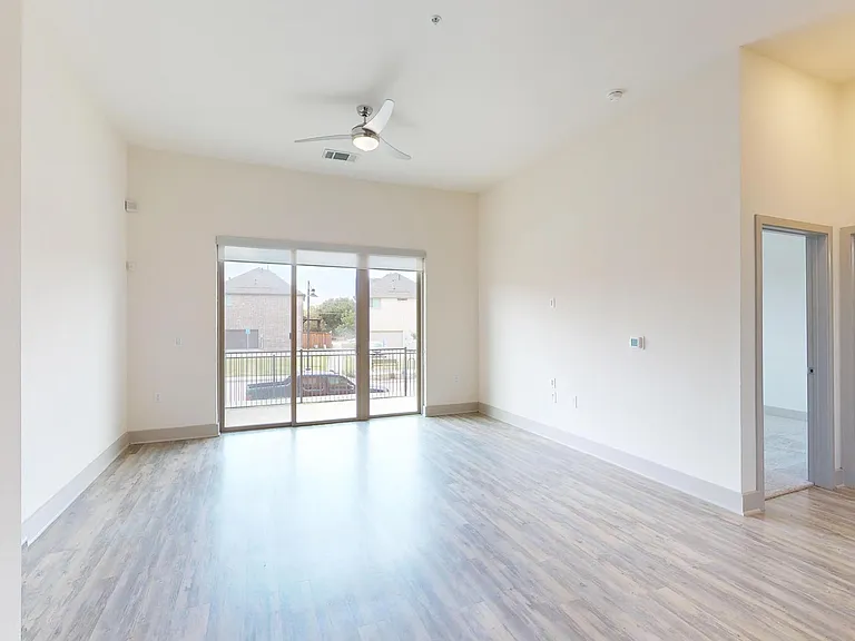 The Flats at Palisades — Photo 83