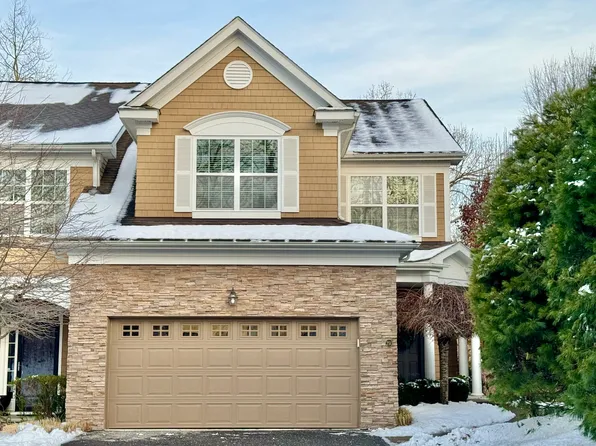 250 Hunter Drive #250, Litchfield, CT 06759