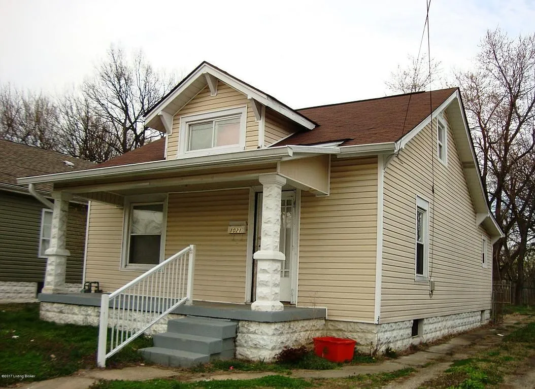 1021 Sale Ave photo 1