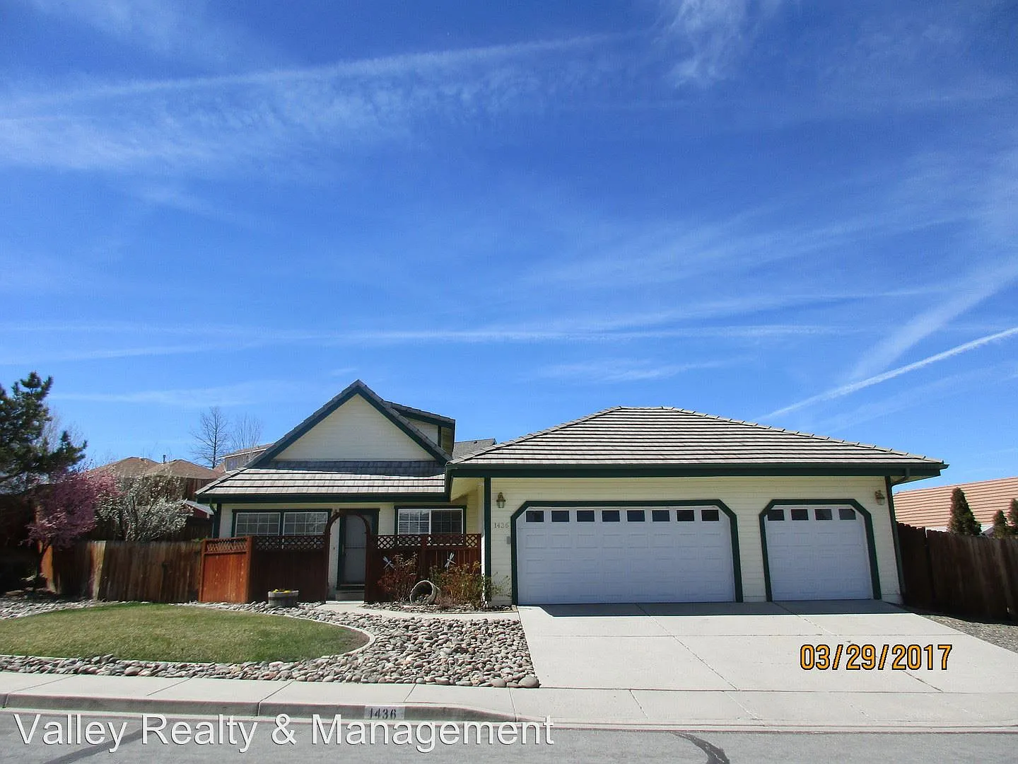 1436 Gregg St photo 1