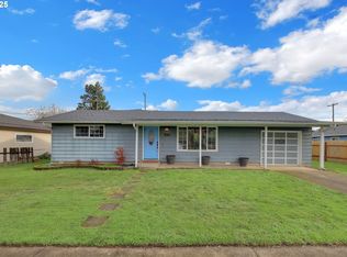 1036 Oak St, Junction City, OR 97448