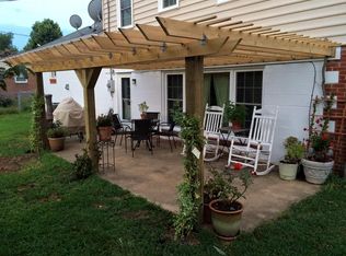 23280 Esperanza Dr, Lexington Park, MD 20653