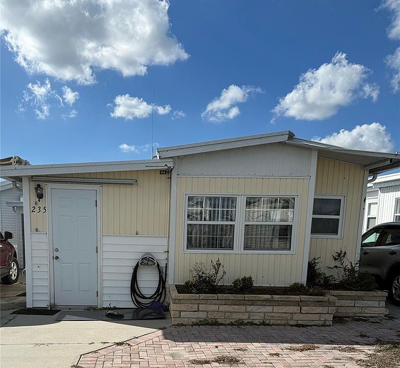 1st image of 1475 FLAMINGO DR #235
