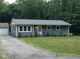 145 Oil Mill Rd, Waterford, CT 06385