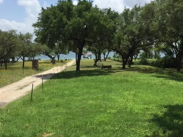 16605 Jackson St Unit 2, Leander, TX 78641