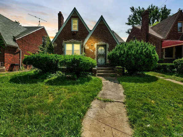 9566 Hubbell St, Detroit, MI 48227