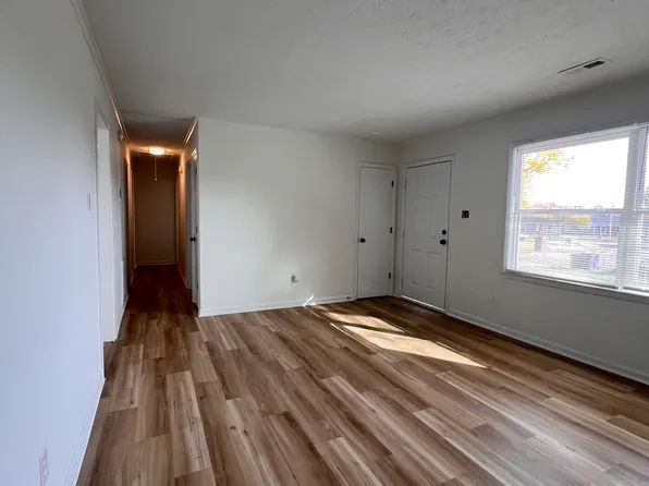 1602 Astaire Ct, Lexington, KY 40511