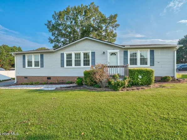 1266 E Old Spring Hope Road, Nashville, NC 27856