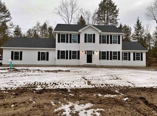 26 Mountain Rd, Weare, NH 03281