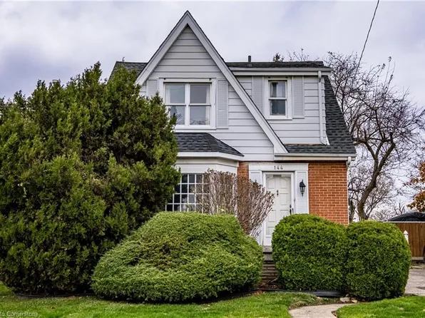 144 Brantdale Ave, Hamilton, ON L9C 1B9