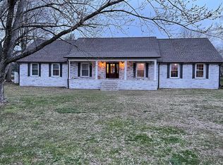 2120 Pleasant Valley Rd, Union City, TN 38261