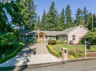 18929 Longfellow Ave, Lake Oswego, OR 97035