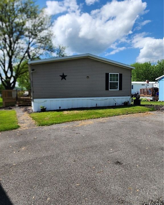 2202 Cotswold Ct, Liverpool, NY 13090 | Zillow