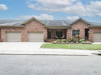 907 Arrowhead Ln, Mebane, NC, 27302