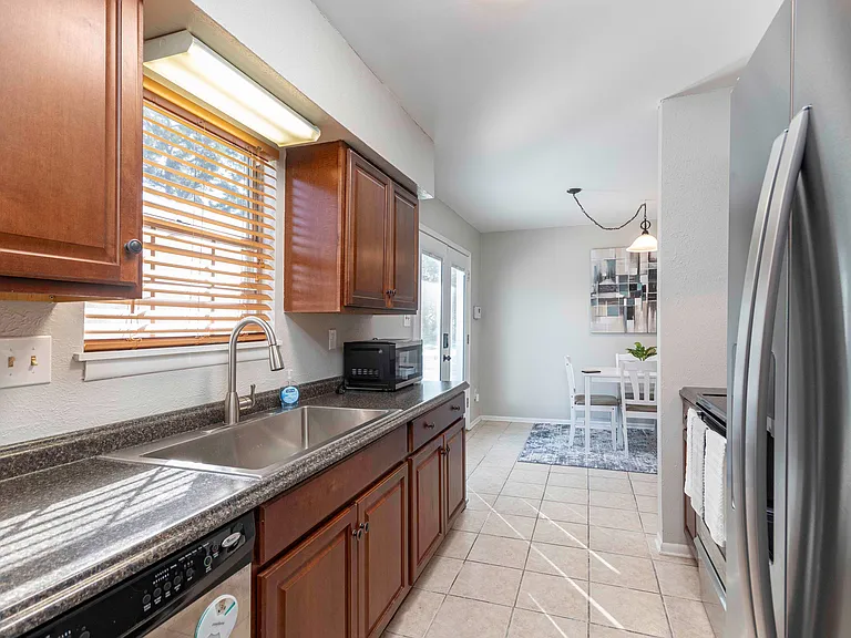 130 Mimosa Pl #D — Photo 20