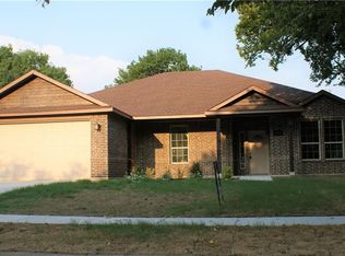 618 Kiowa Cir, Lancaster, TX 75146