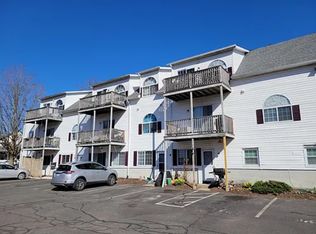 10 Agney Ave APT 1B, Plymouth, CT 06786