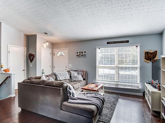 4th image of 1480 Bay Laurel Dr