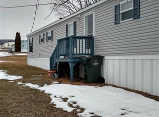 95 Decatur Dr, Grantville, PA 17028