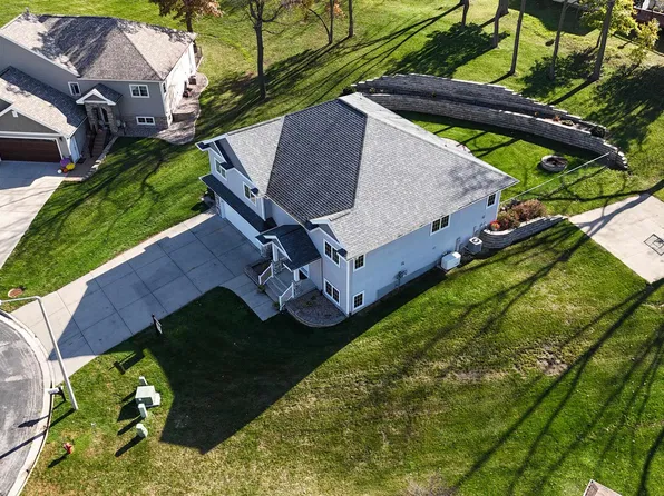 118 Savannah Cir, Barneveld, WI 53507