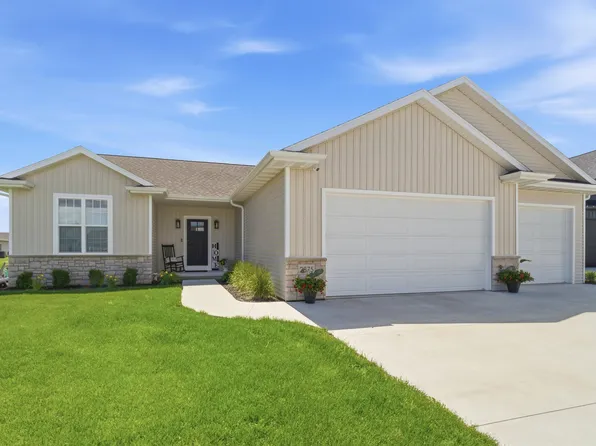 2875 Turquoise Ln, Appleton, WI 54913
