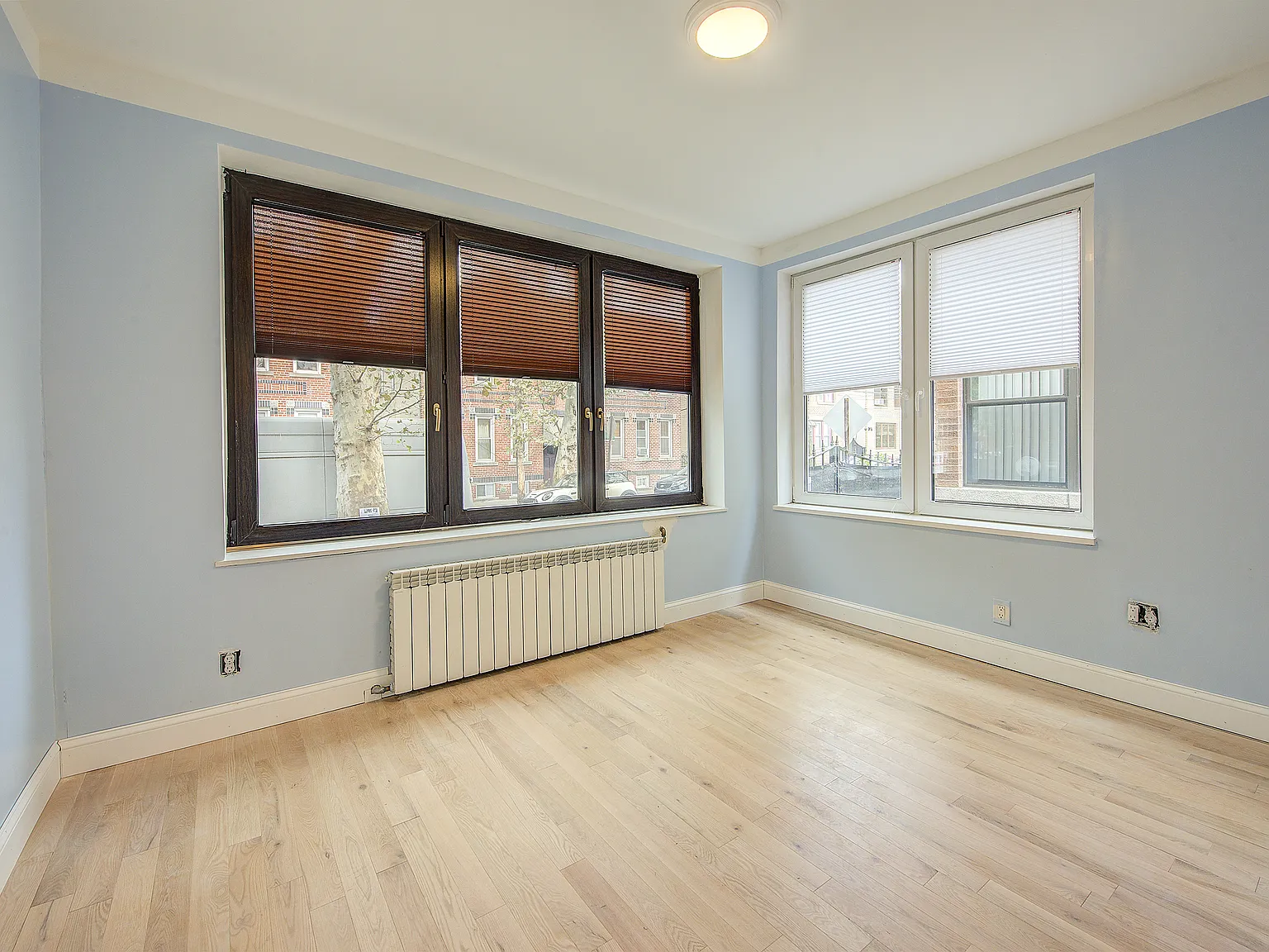 2116 Harman Street — Photo 4