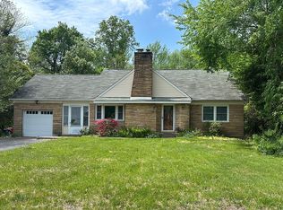 25 Johnson Rd, Lawrence Township, NJ 08648