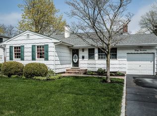 3019 Rhode Island Ave, Medford, NY 11763
