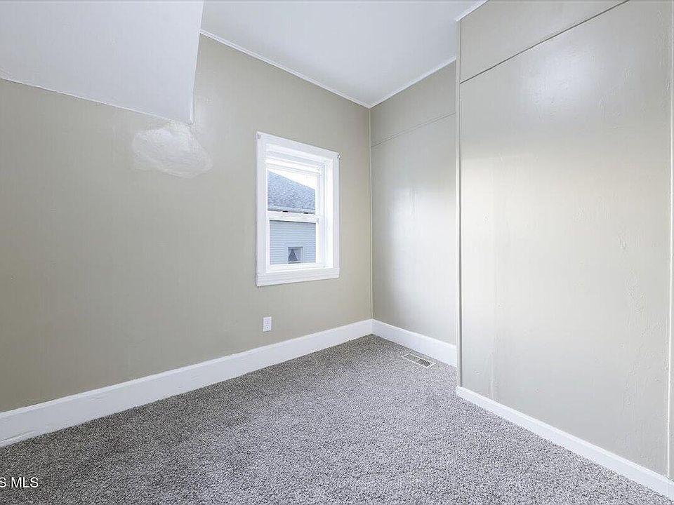 22nd image of 507 Ralston Ave