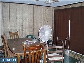 4th image of 204 Darwin Dr