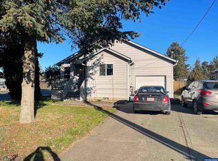 627 W Main St, Sheridan, OR 97378