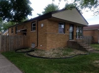 169 W 146th St, Riverdale, IL