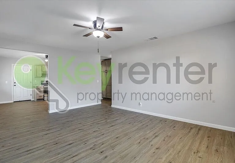 8256 Manhart Way — Photo 3