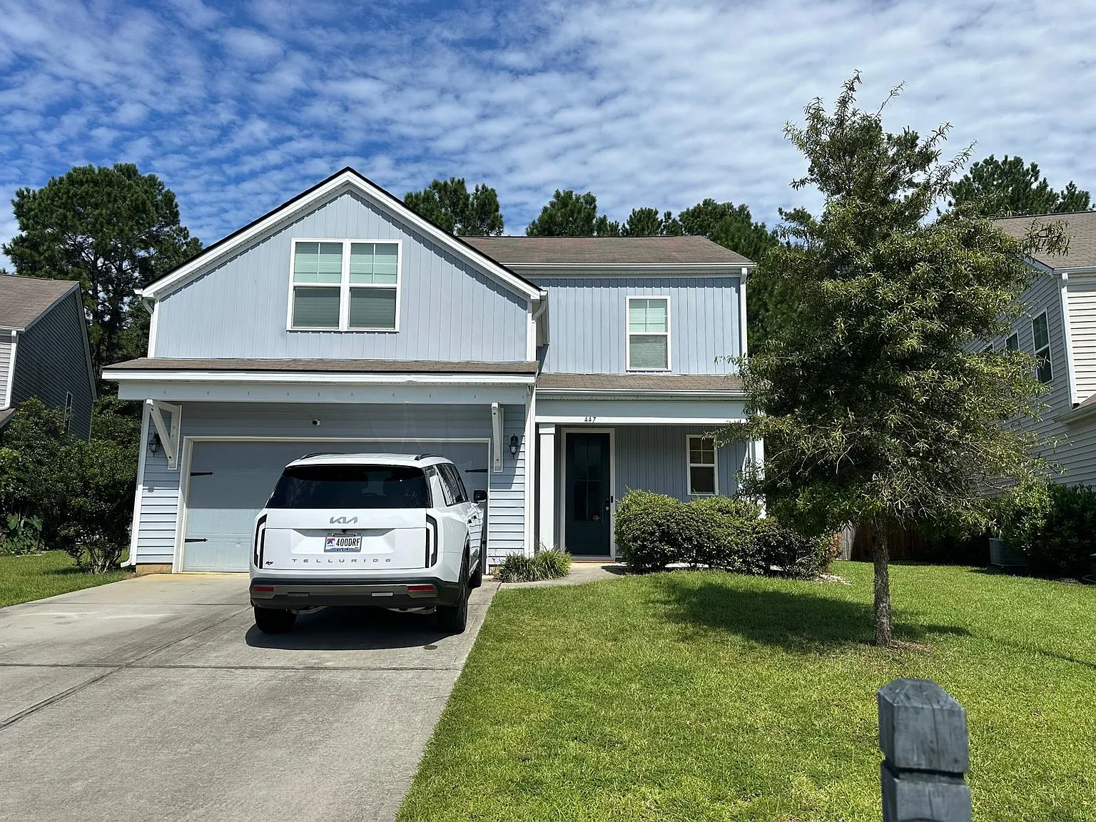 3 bed, 2.5 bath, 2172 sqft, $2,460 — Photo 1