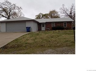 1004 E Taylor Ave, McAlester, OK 74501