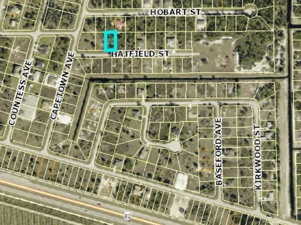 1021 Hatfield St, Lehigh Acres, FL 33974