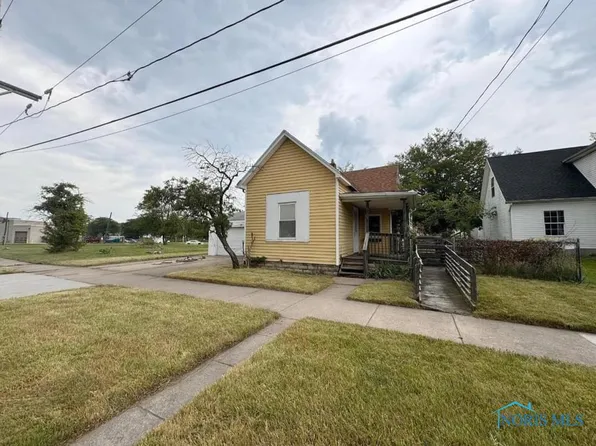 2258 Kent St, Toledo, OH 43620
