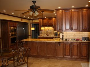 17 Inwood Pl, Aberdeen, NJ 07747